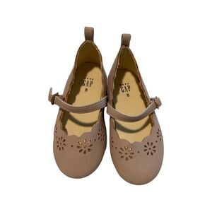 NEW - Gap dress shoes - pale pink- little girls size 8